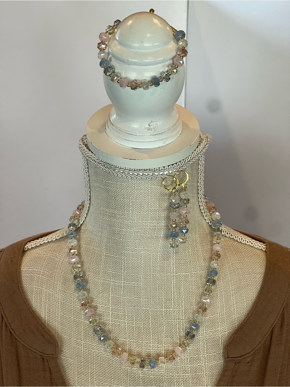 Faceted Crystal Beaded Necklace, Bracelet and Earring Set